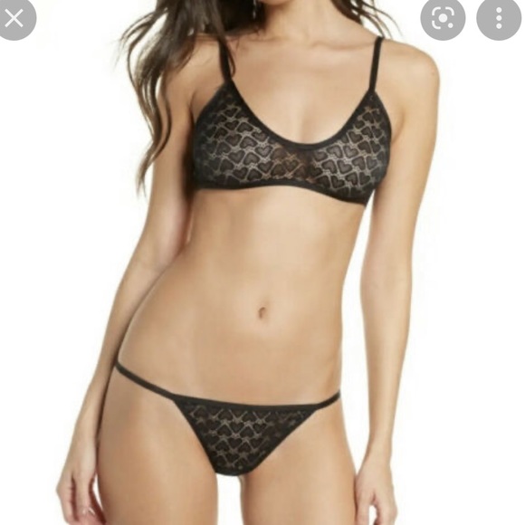 FREE WITH BUNDLE PURCHASE! NWOT Free people black lace bralette size large bra - Picture 6 of 10